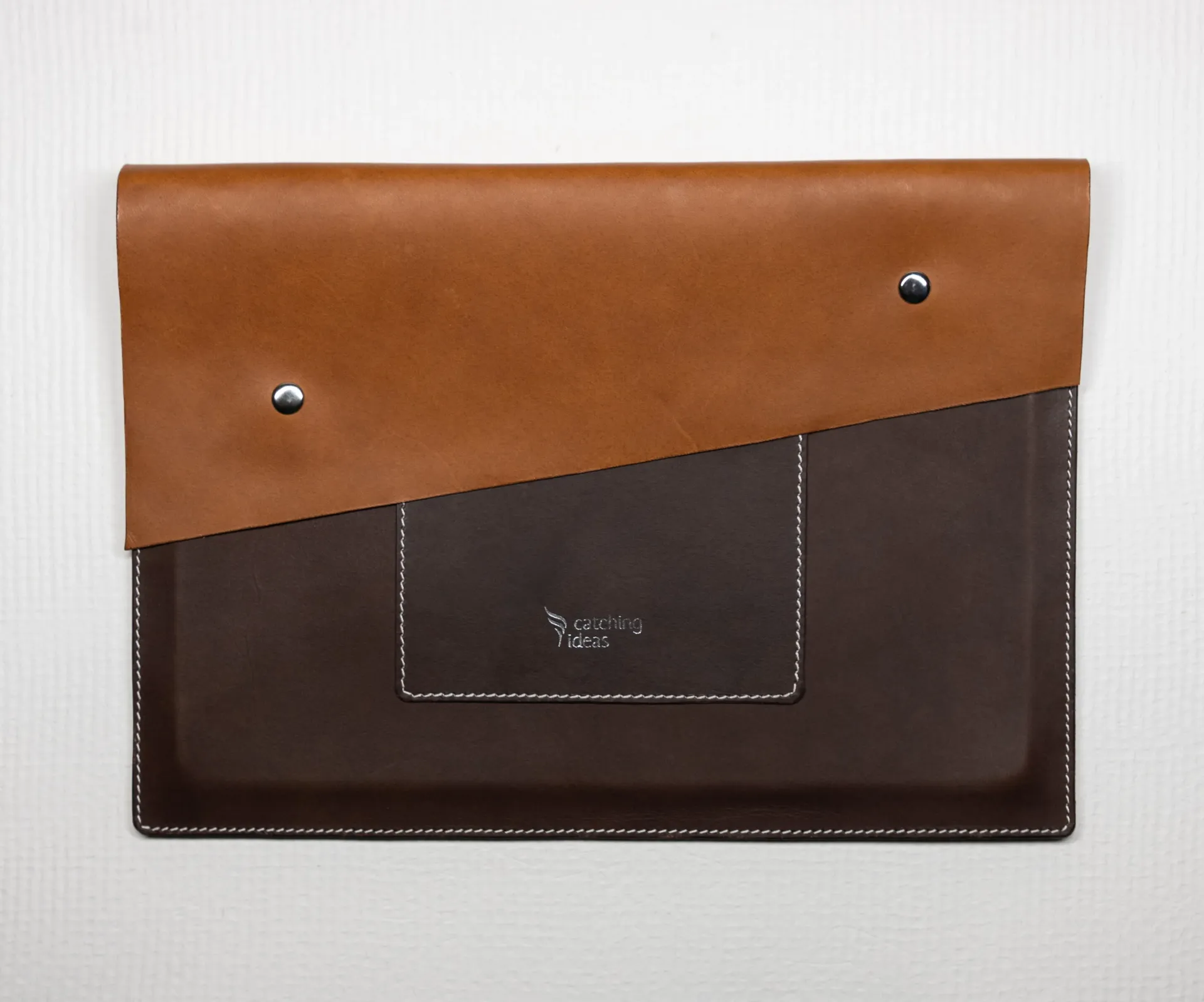 Laptop sleeve (Light brown / Dark brown)